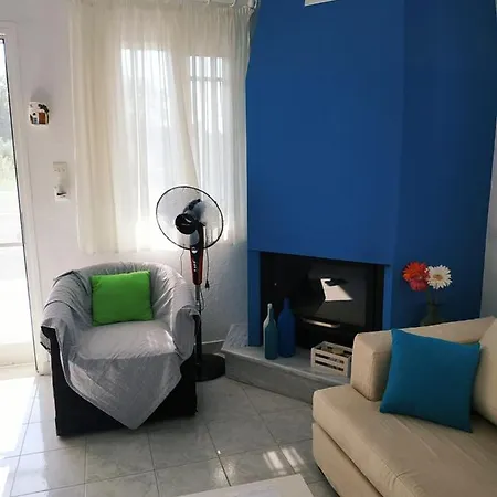 Beachfront Eva's House