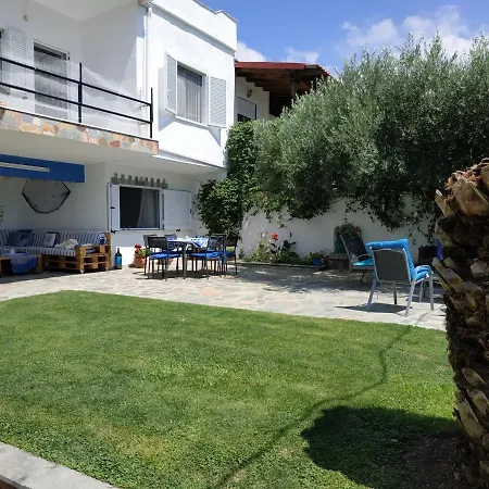 Beachfront Eva's House Holiday home