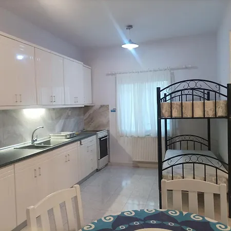 펜션 Beachfront Eva's House Karianí