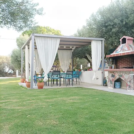 Beachfront Eva's House