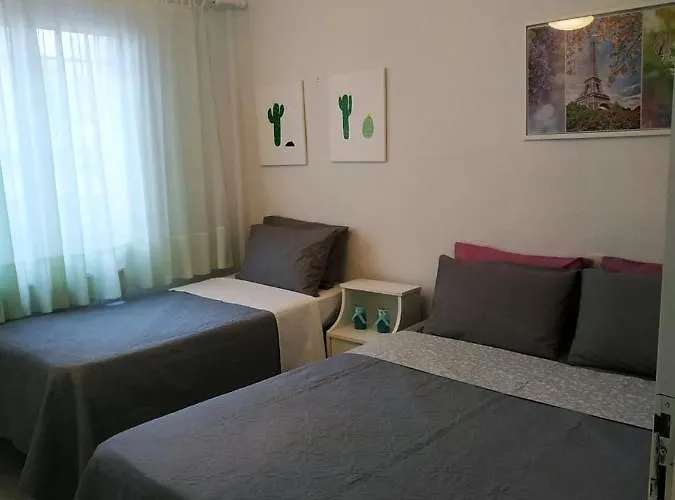 بيت للعطل Beachfront Eva's House *