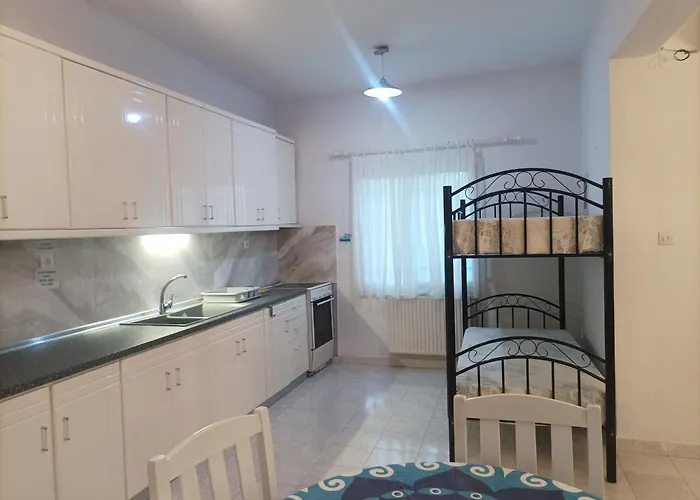 بيت للعطل Beachfront Eva's House Karianí