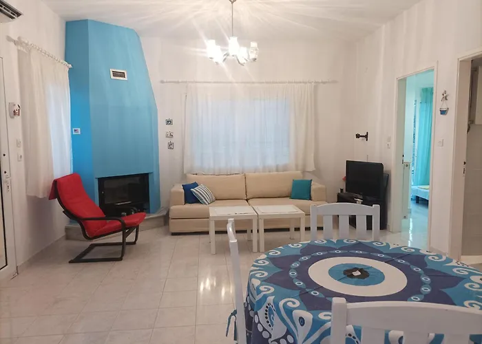 Beachfront Eva's House * Karianí