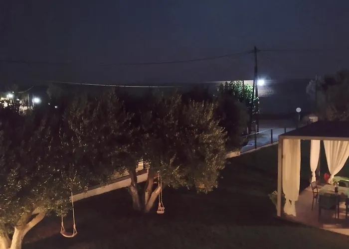 بيت للعطل Beachfront Eva's House