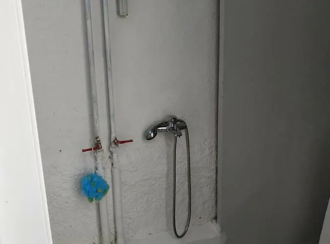 Beachfront Eva's House بيت للعطل